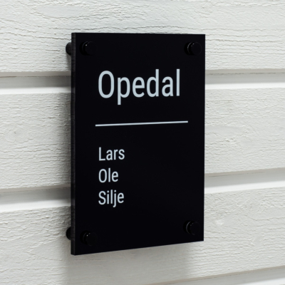 Dørskilt "Opedal"