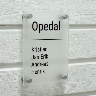 Dørskilt "Opedal"